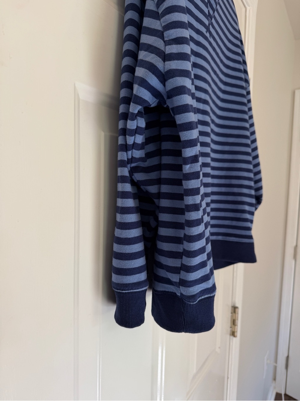 Two-Piece Matching Set Navy and Light Blue So Trendy! 97% cotton - Picture 8 of 9